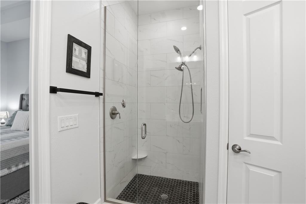 9435 Isla Bella CIR