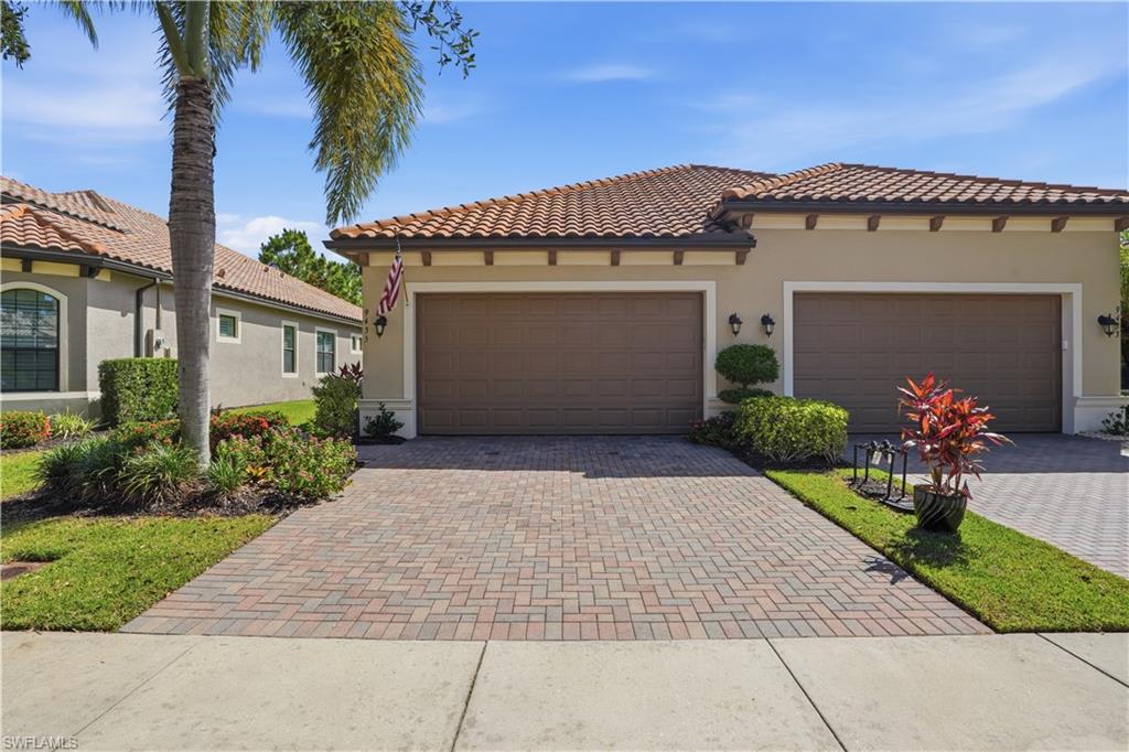 9435 Isla Bella CIR