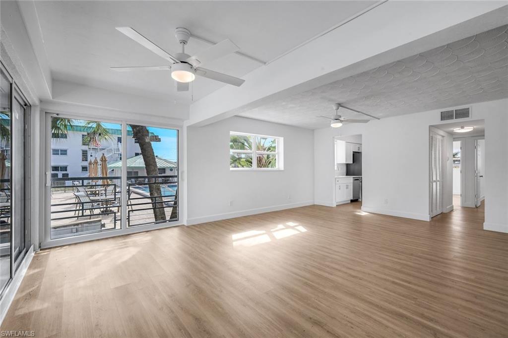 6500 Estero BLVD C113