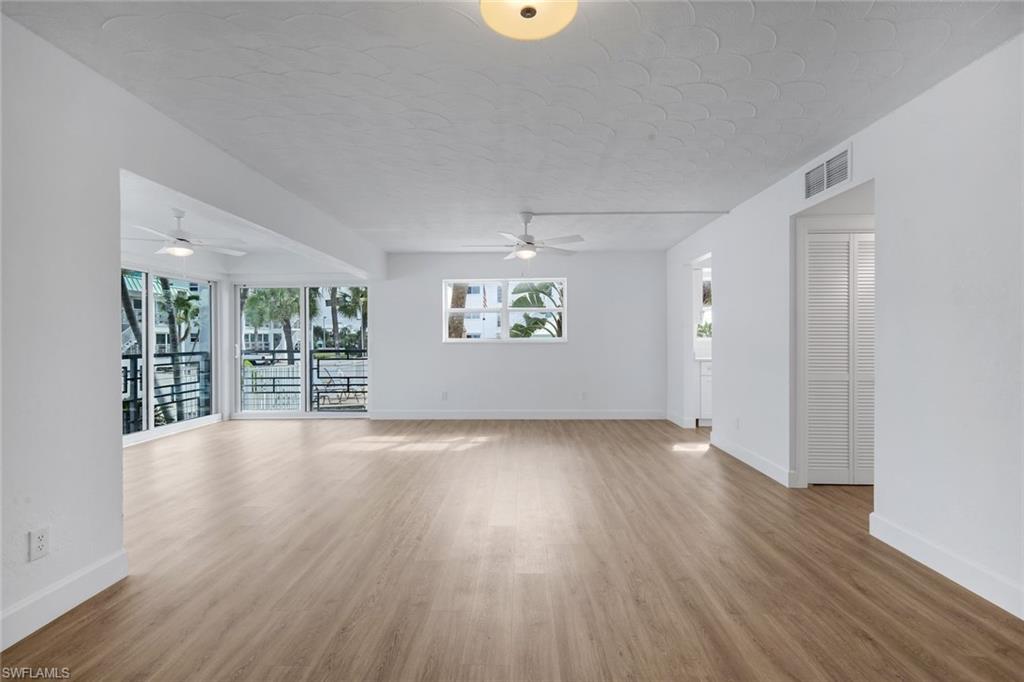 6500 Estero BLVD C113