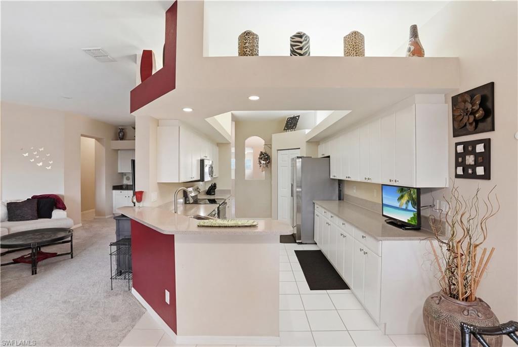 10871 Crooked River RD 202