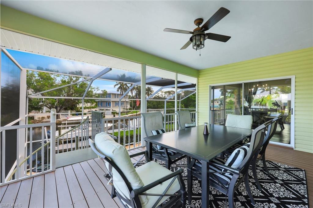 3858 Riviera CIR