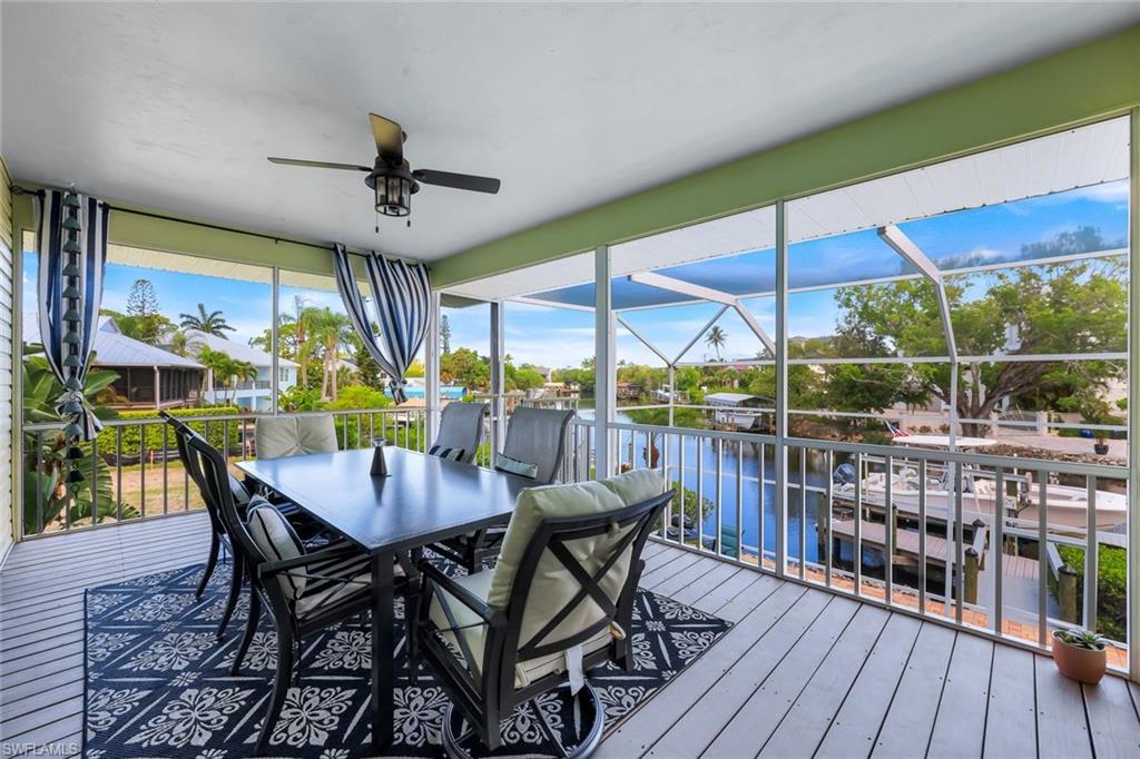 3858 Riviera CIR