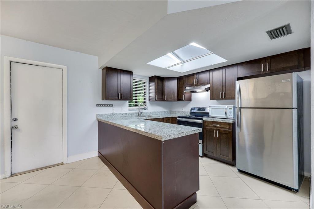 1400 Green Valley CIR 1002