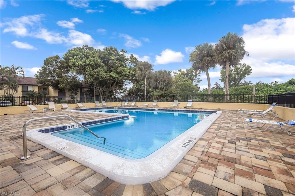 1400 Green Valley CIR 1002