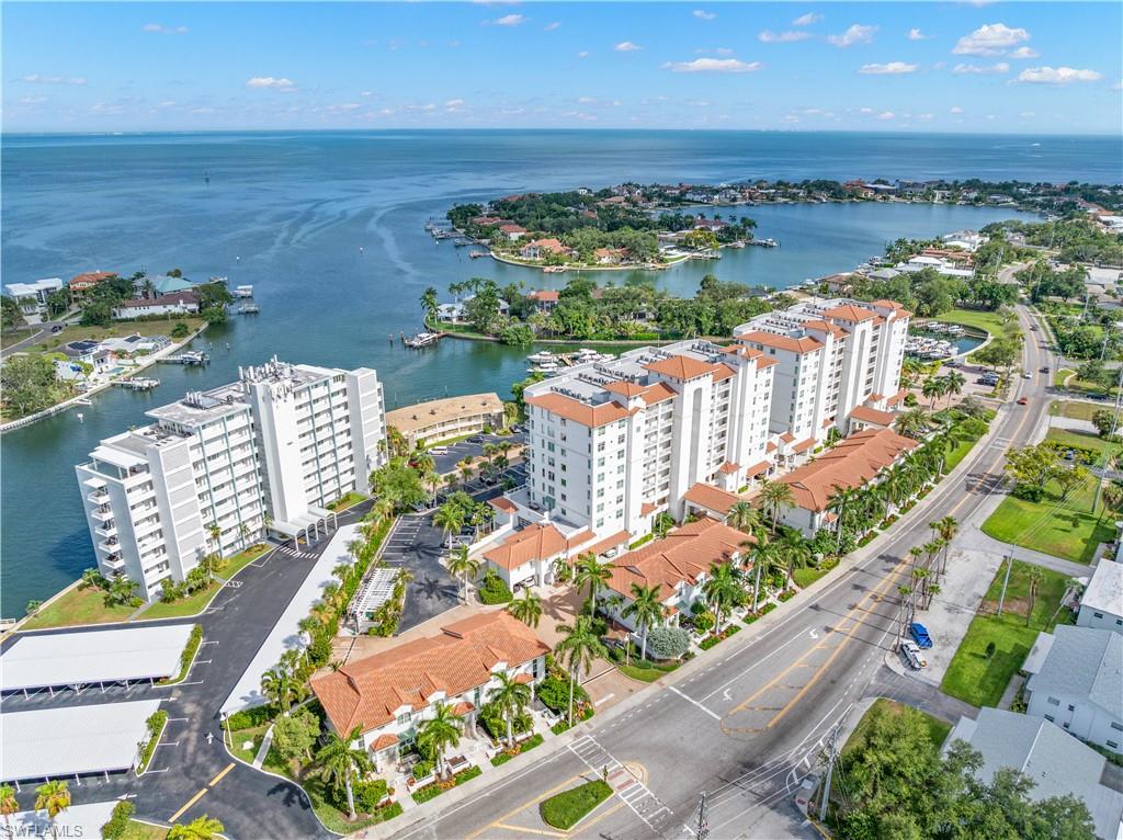 1325 SNELL ISLE BLVD NE 812