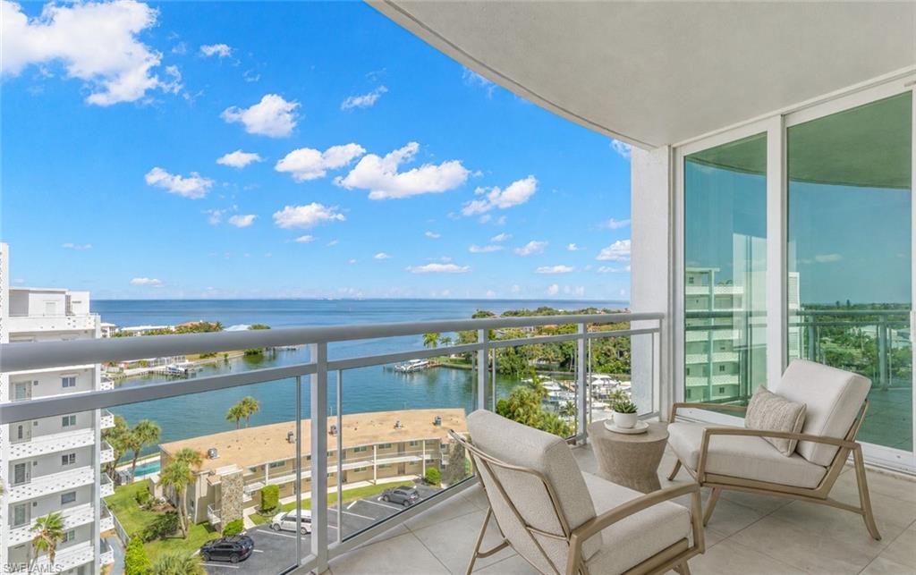 1325 SNELL ISLE BLVD NE 812