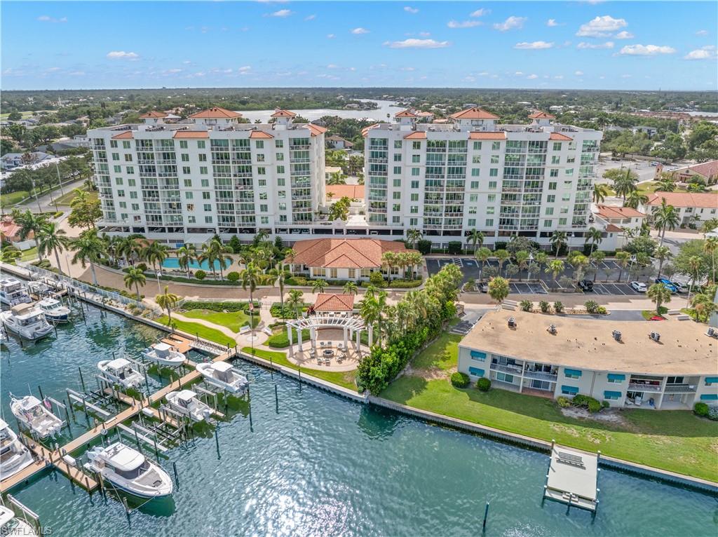1325 SNELL ISLE BLVD NE 812