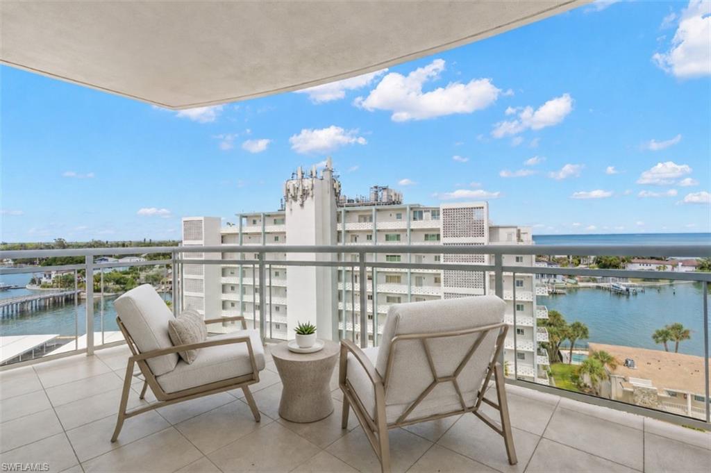 1325 SNELL ISLE BLVD NE 812