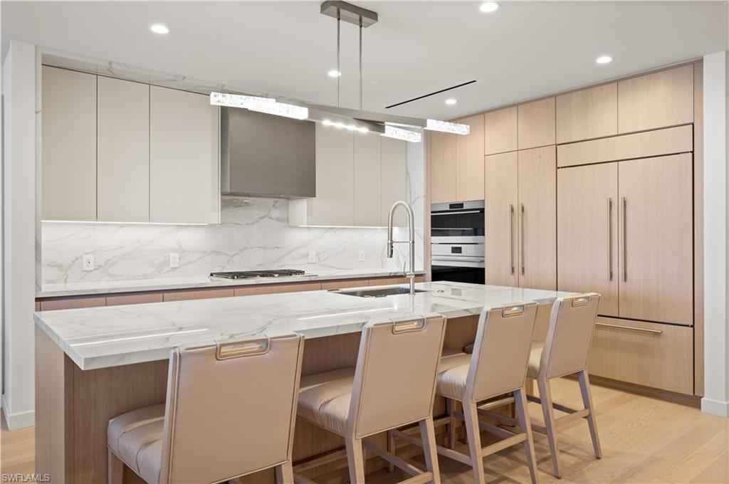 5100 Seagrass BLVD 905