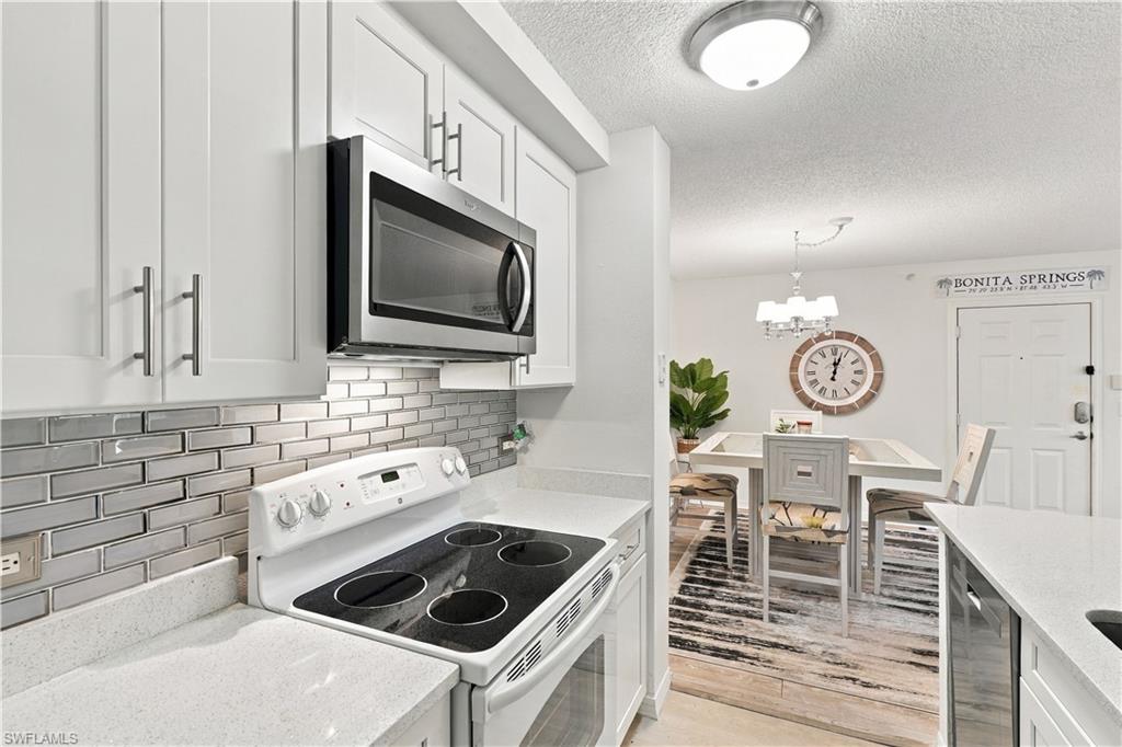 8960 Colonnades CT E 915
