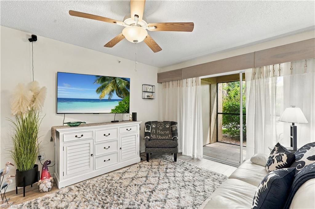 8960 Colonnades CT E 915