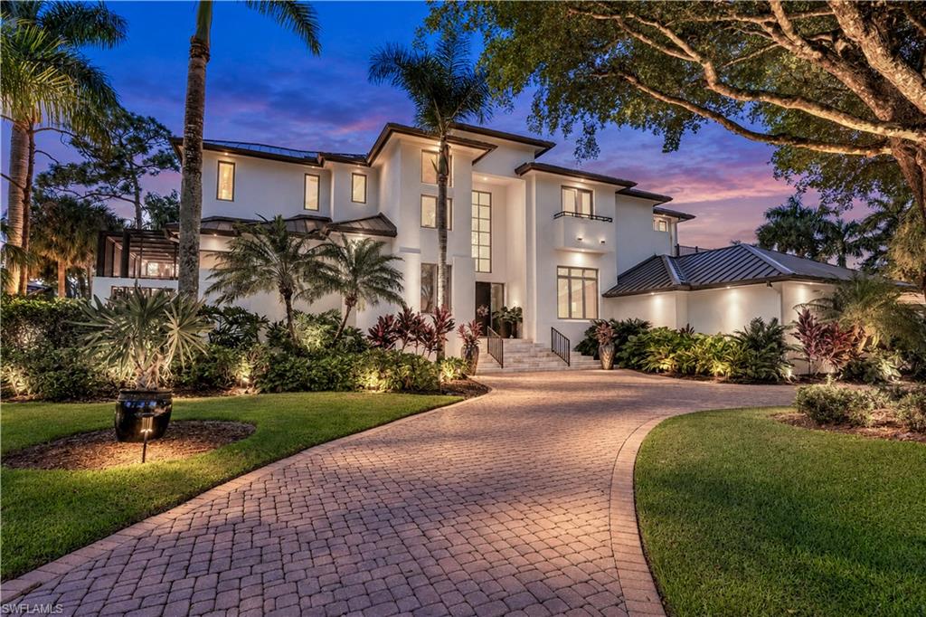 3451 Creekview DR