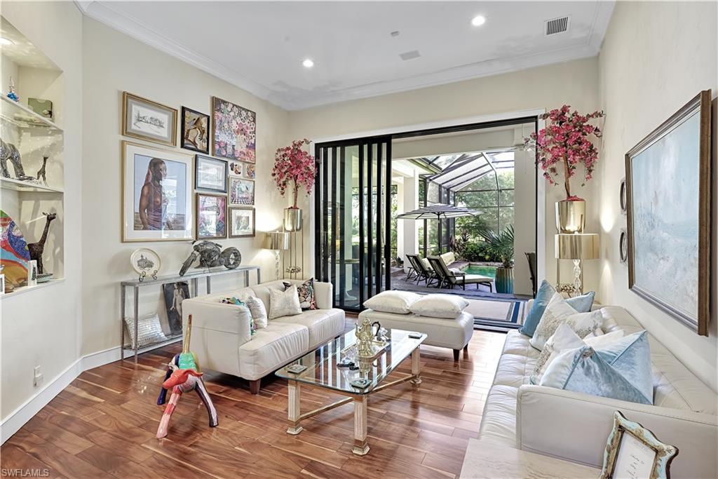 3451 Creekview DR