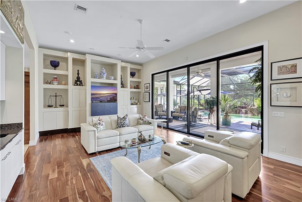 3451 Creekview DR