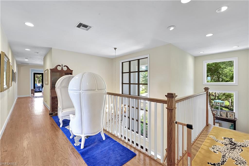 3451 Creekview DR