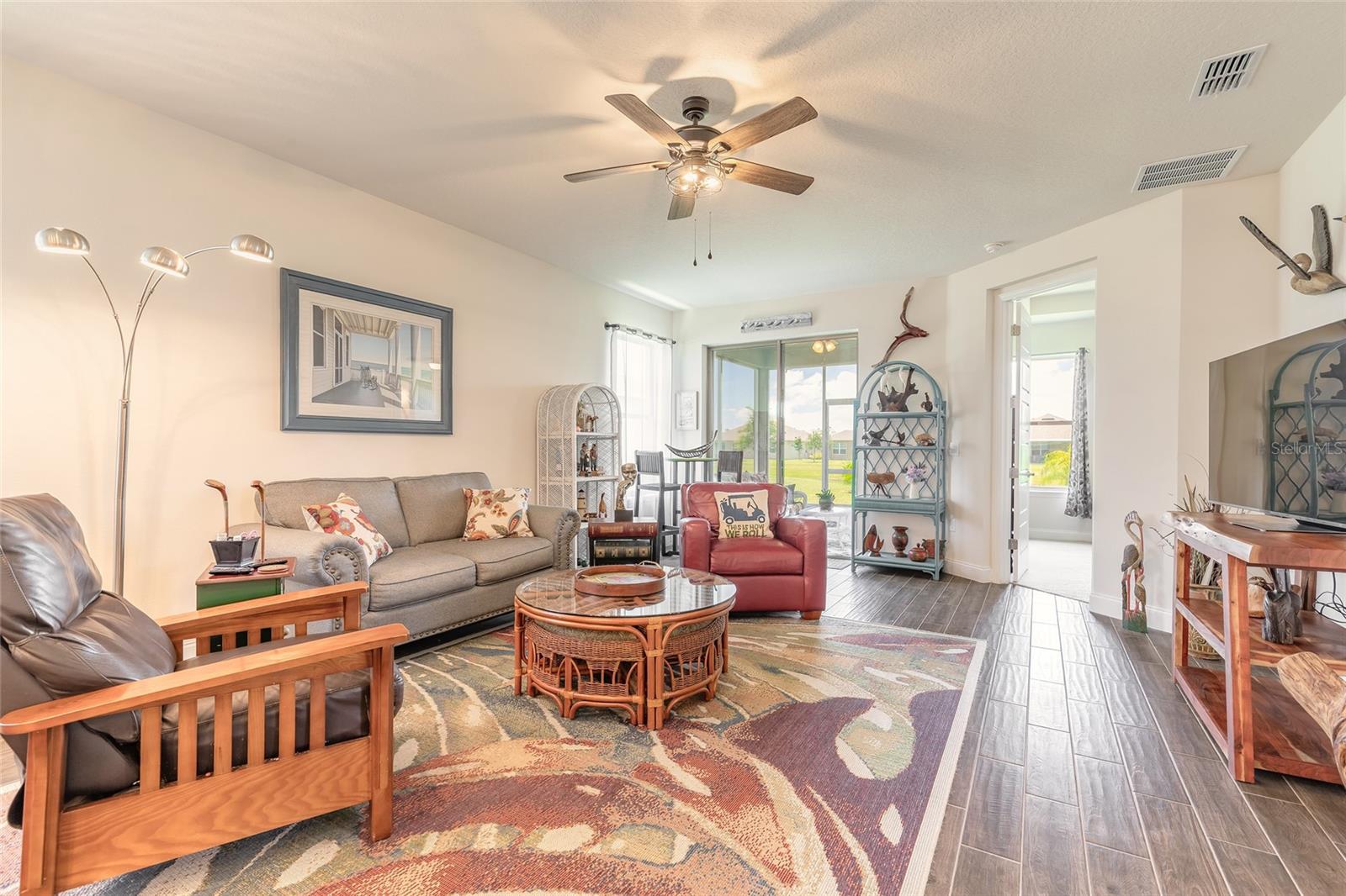 2836 MONAGHAN DR