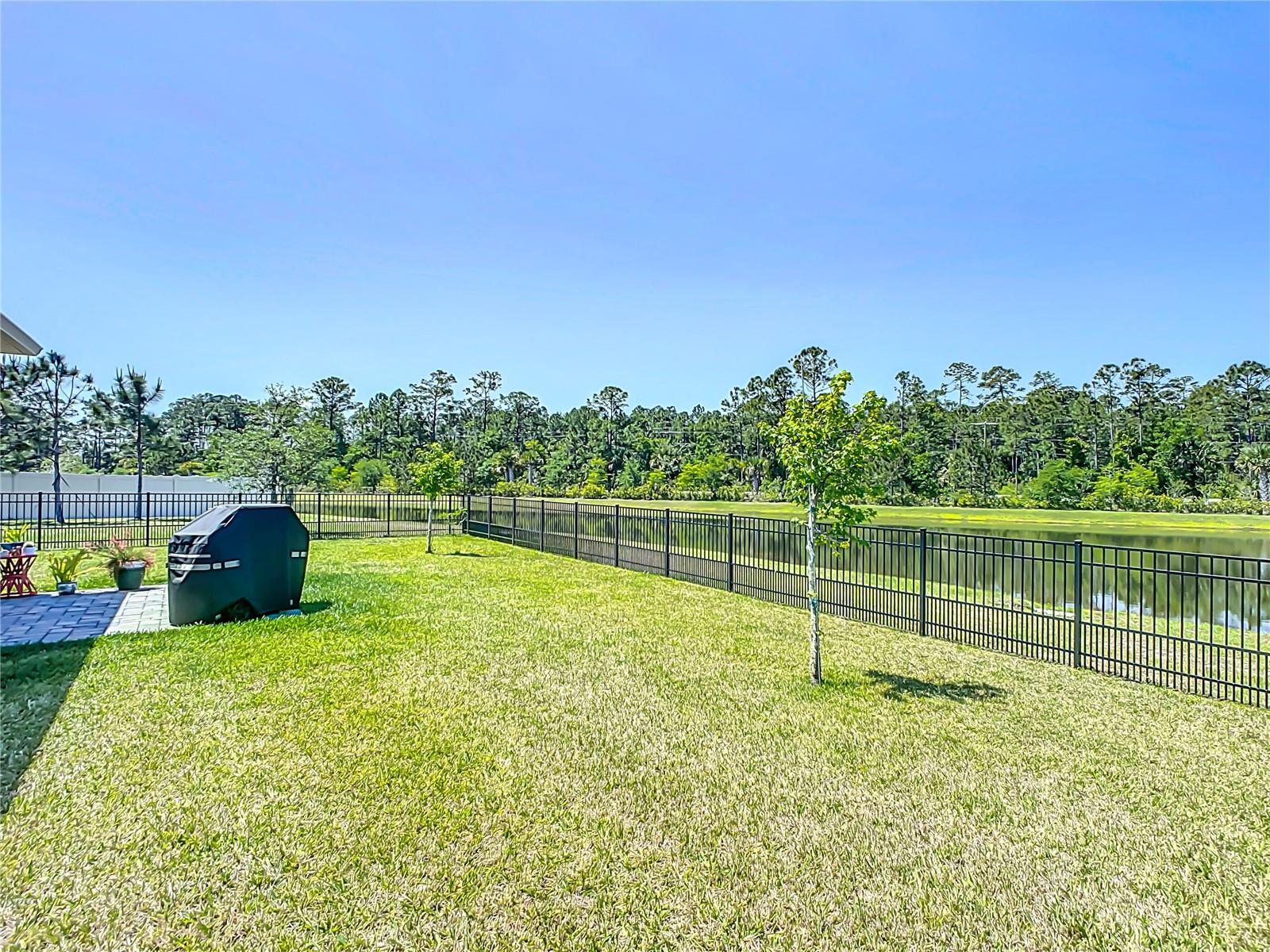 5569 ESTERO LOOP