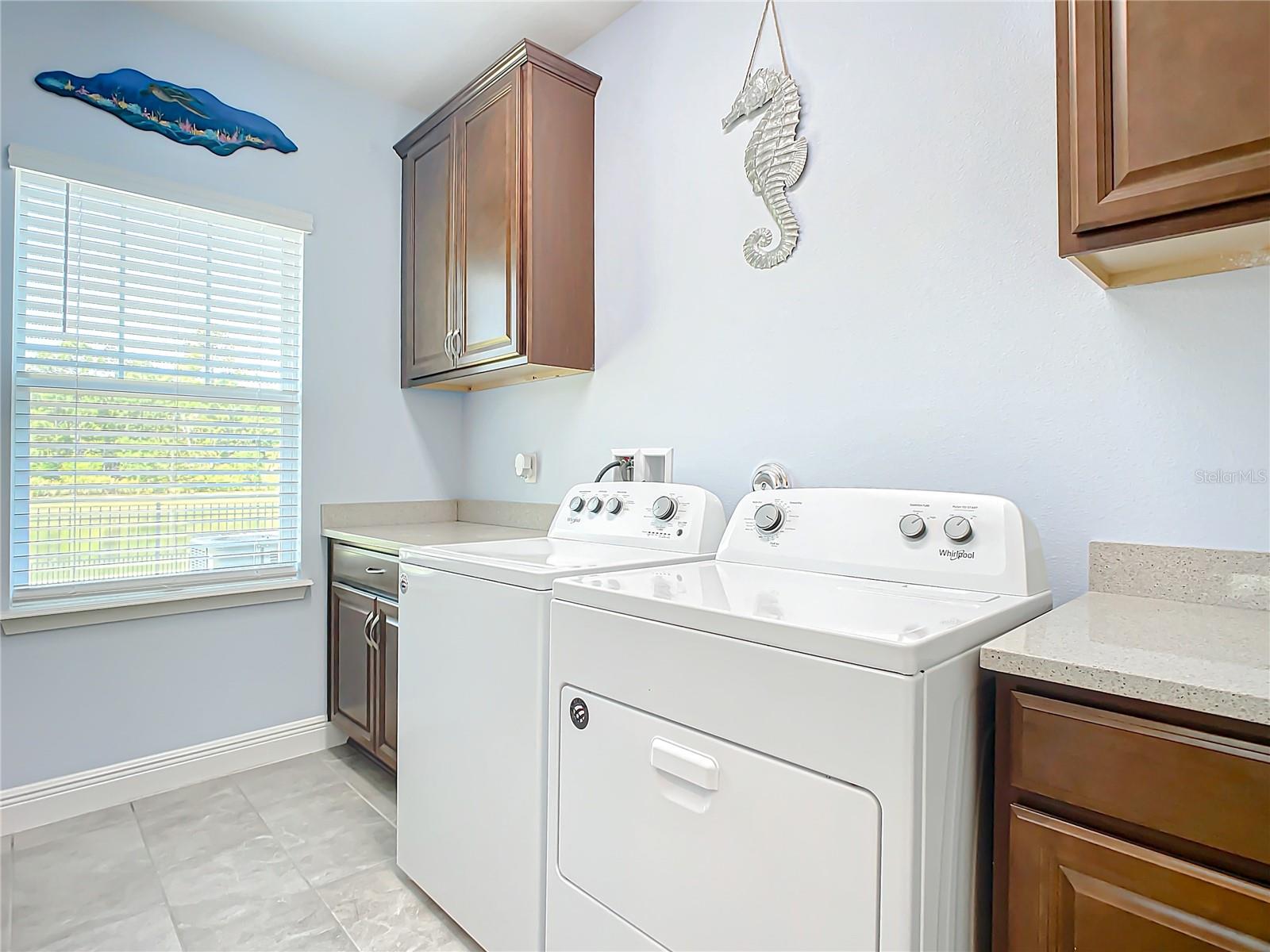5569 ESTERO LOOP