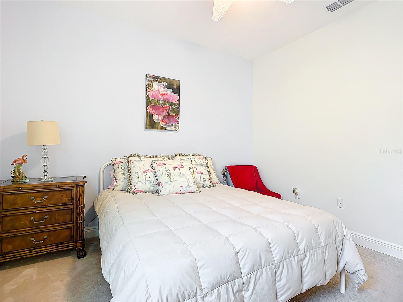 5569 ESTERO LOOP