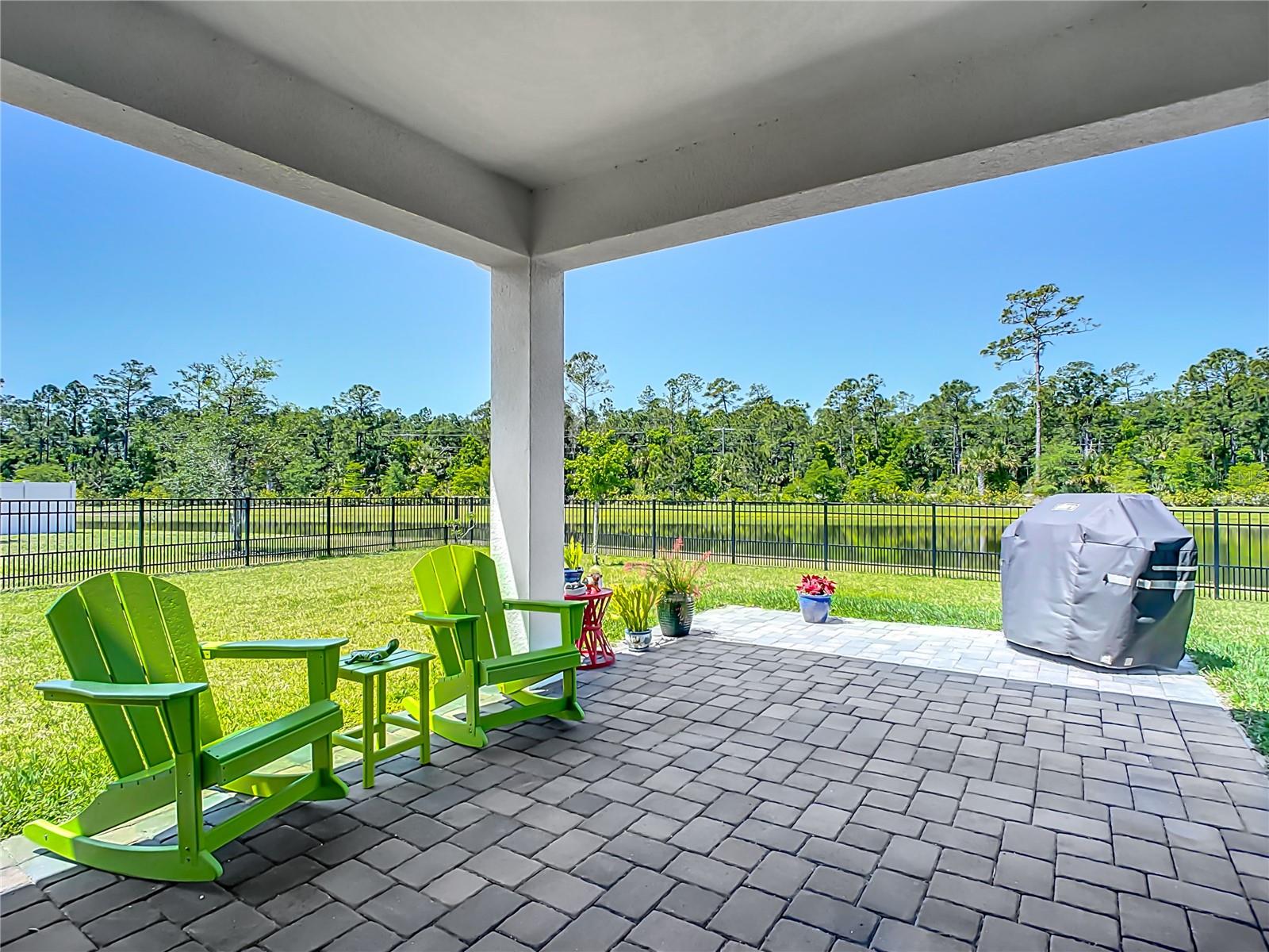 5569 ESTERO LOOP