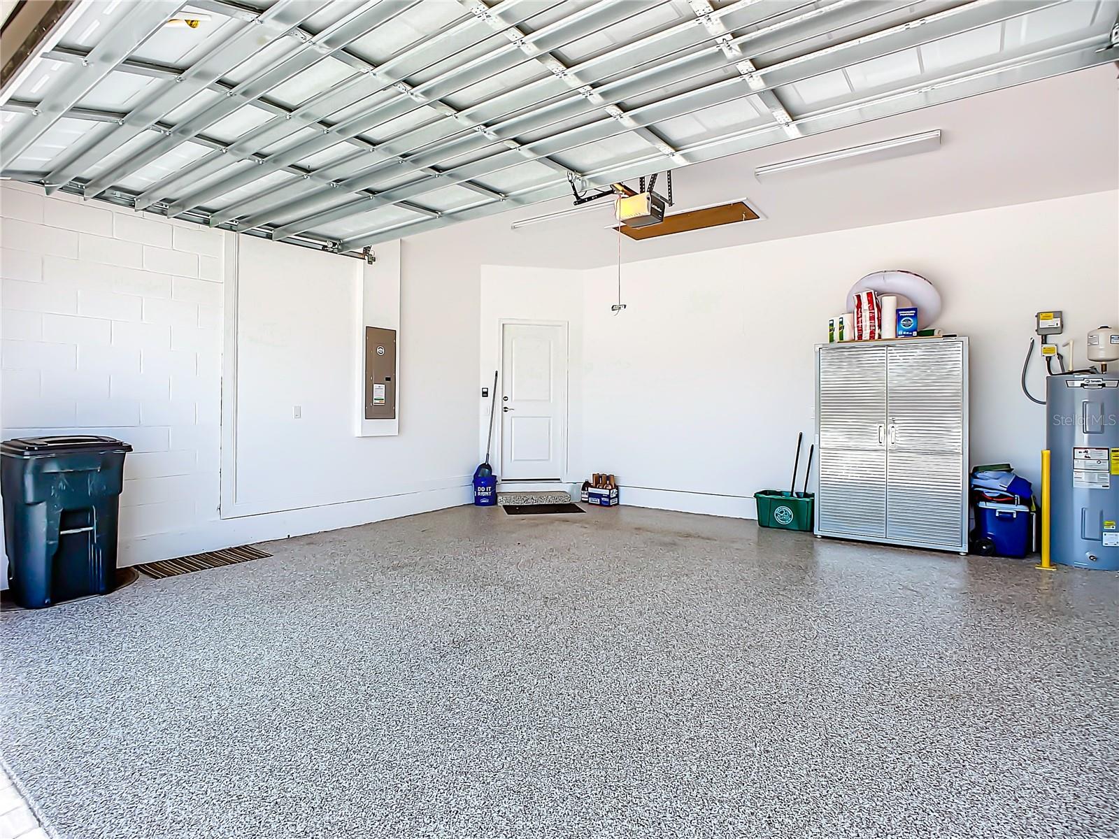 5569 ESTERO LOOP