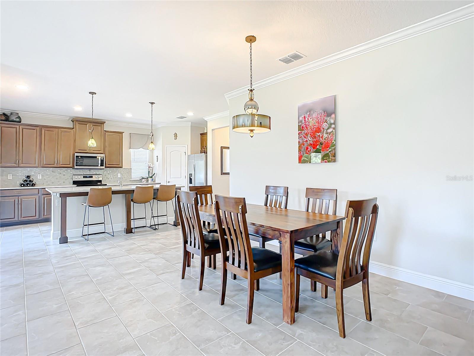 5569 ESTERO LOOP