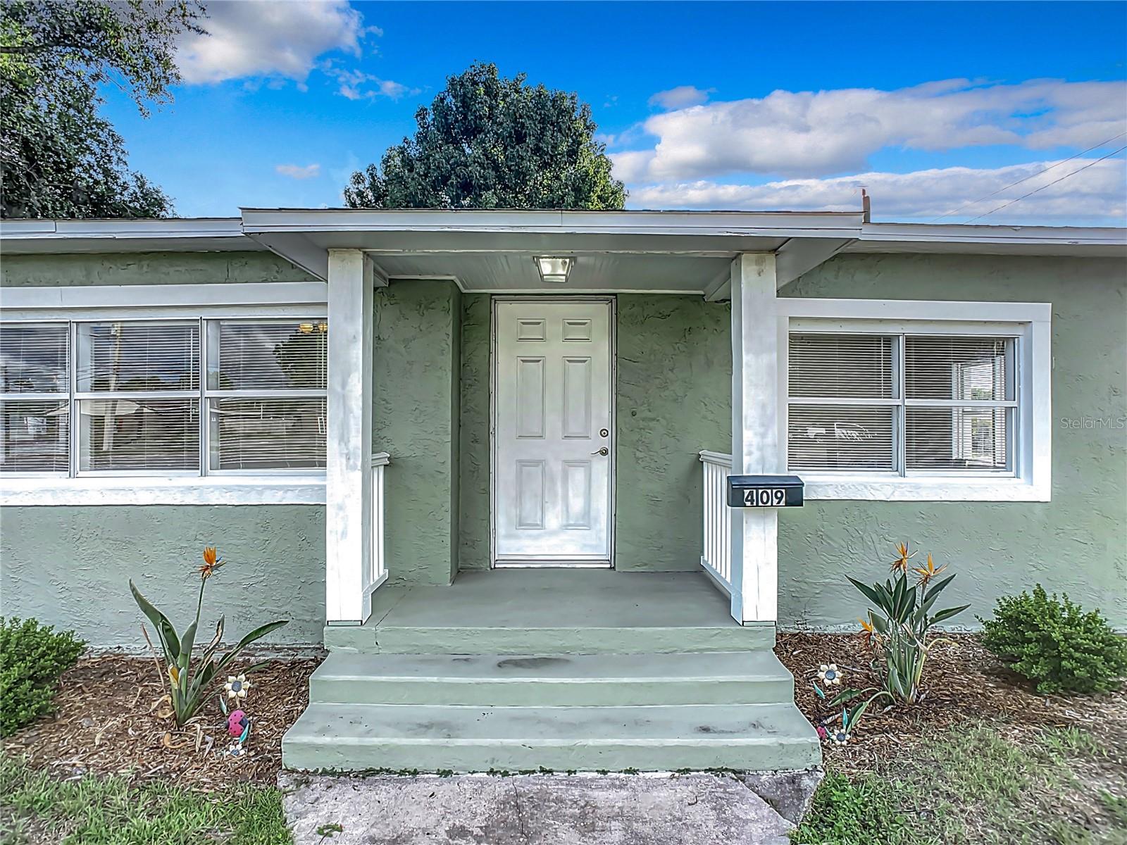 409 N RIDGEWOOD AVE