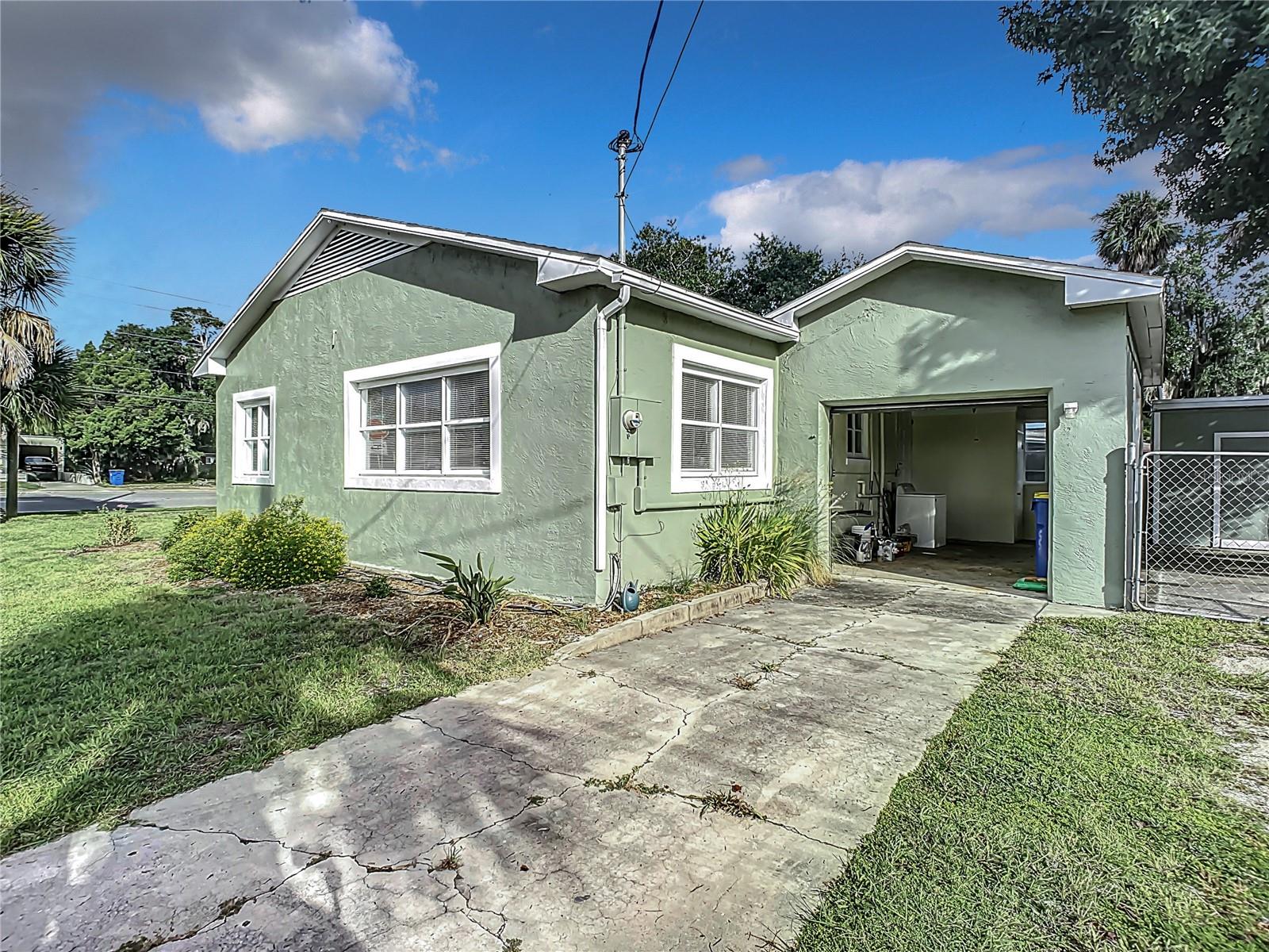 409 N RIDGEWOOD AVE