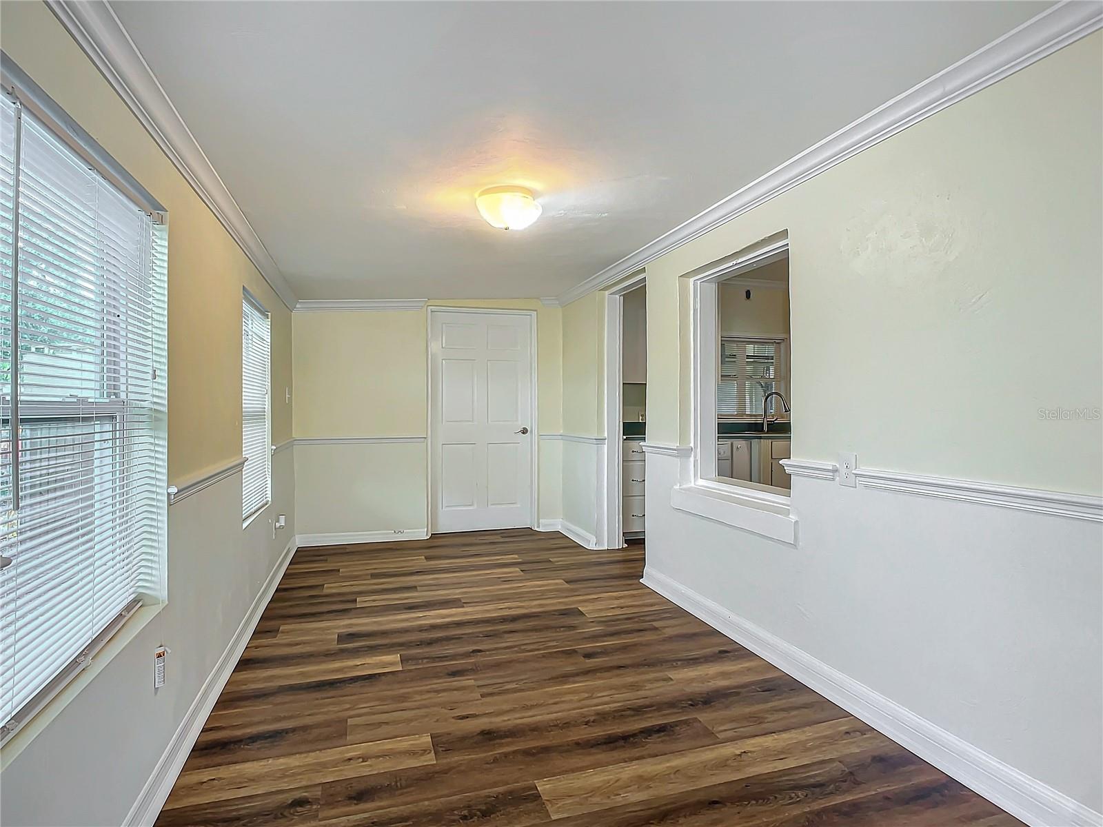 409 N RIDGEWOOD AVE