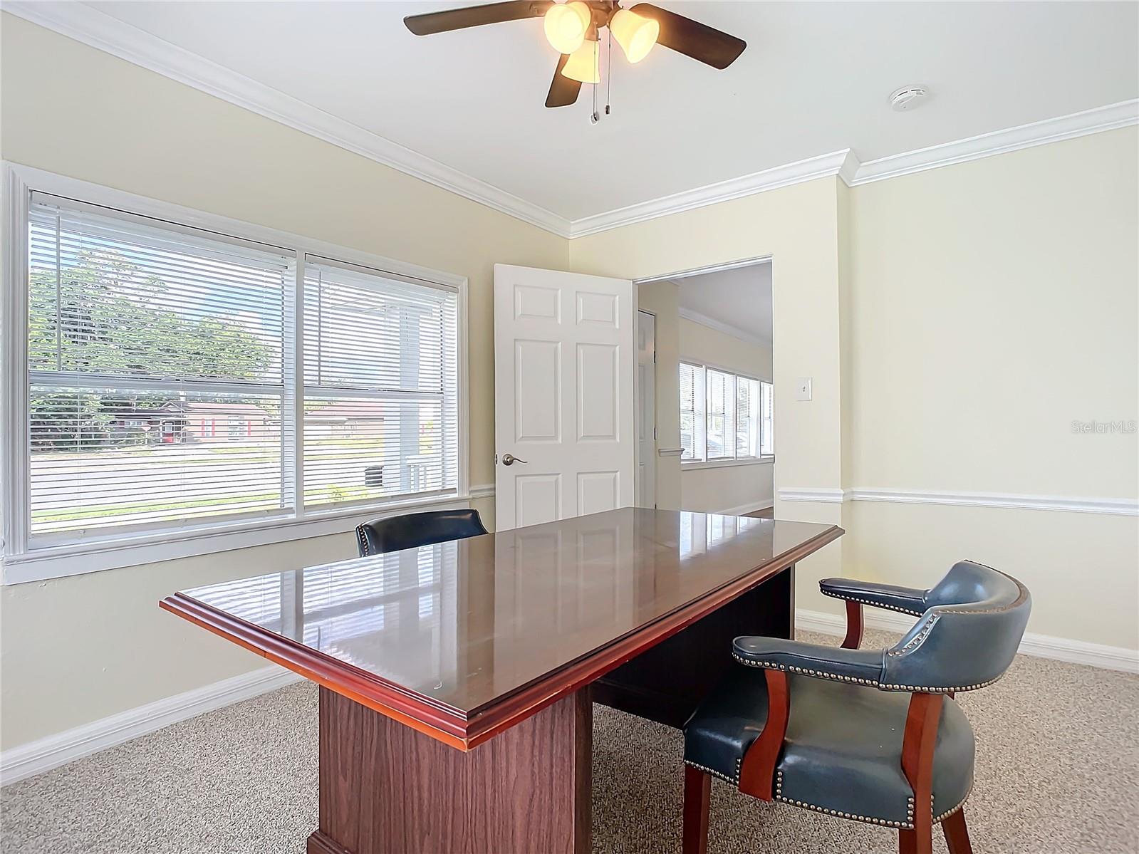 409 N RIDGEWOOD AVE