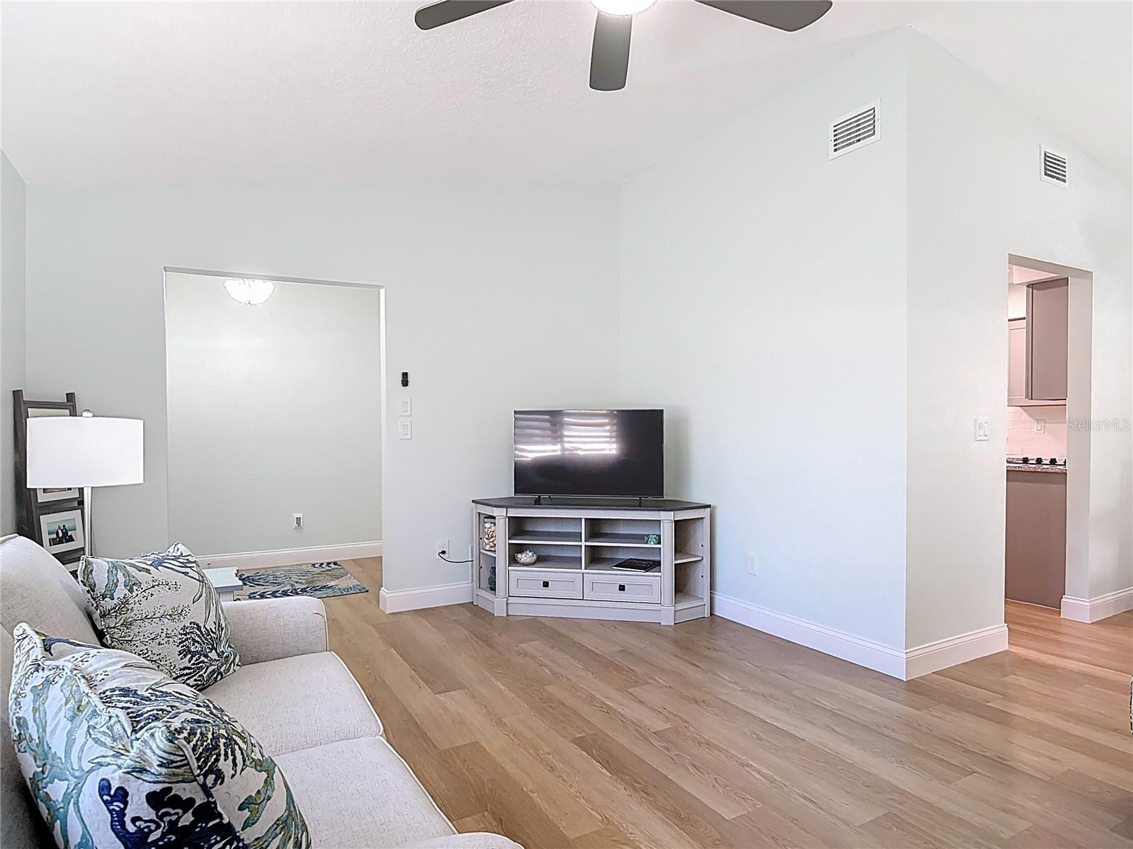 1174 PEACHTREE RD