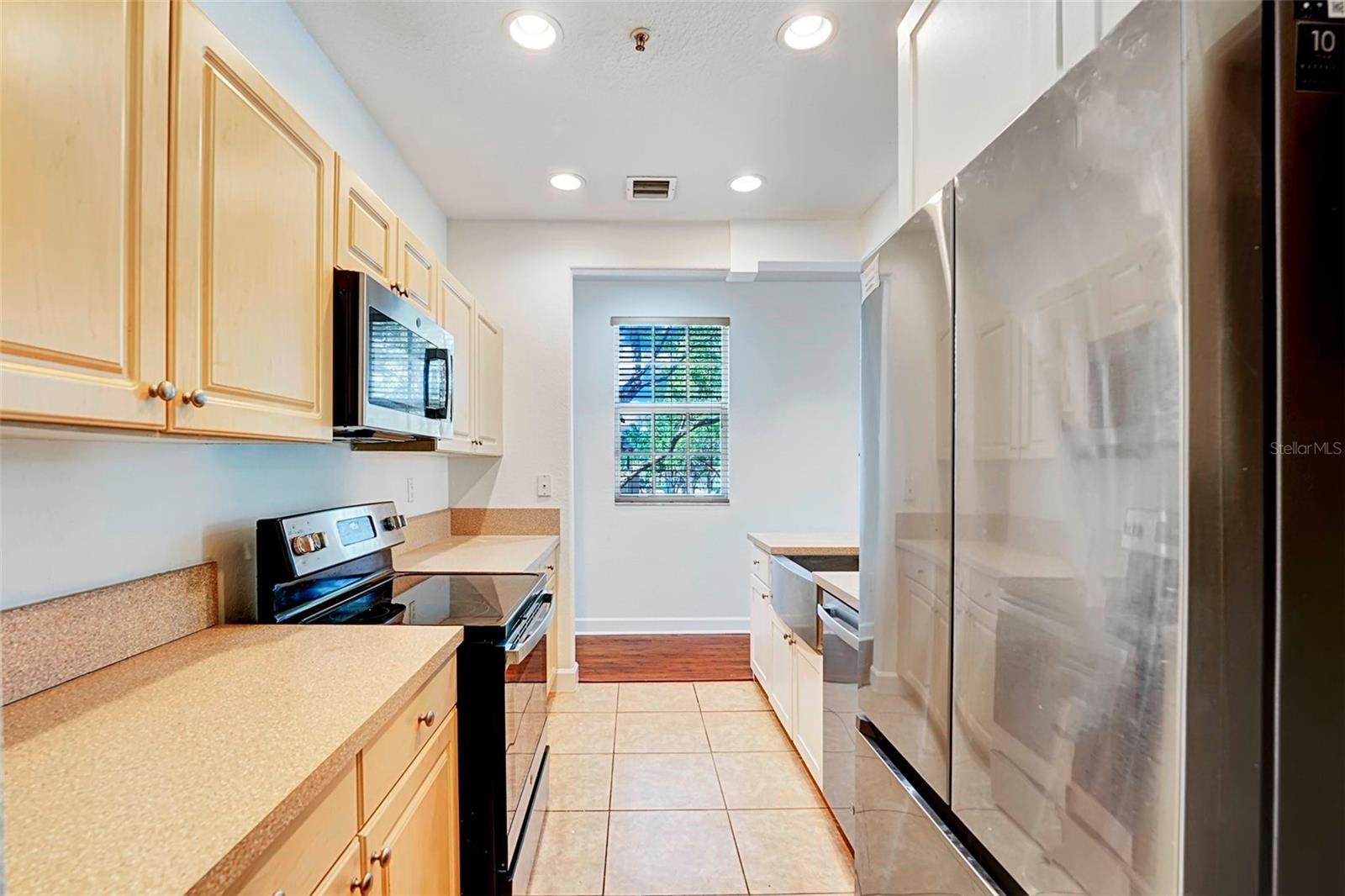 454 SW 147TH AVE #4601