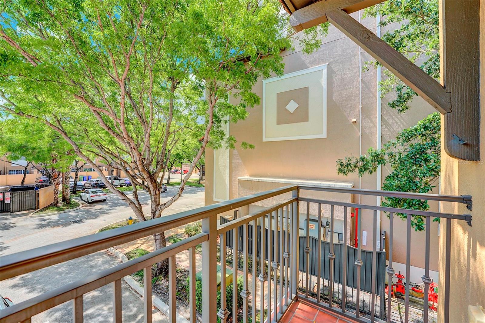 454 SW 147TH AVE #4601