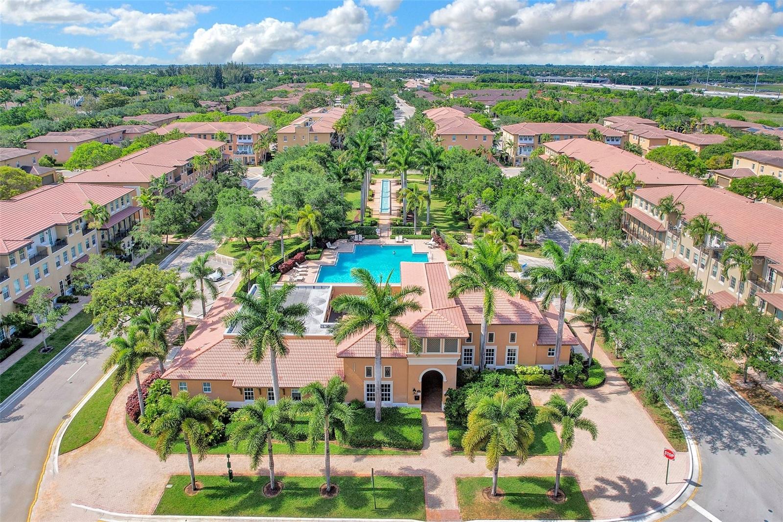 454 SW 147TH AVE #4601