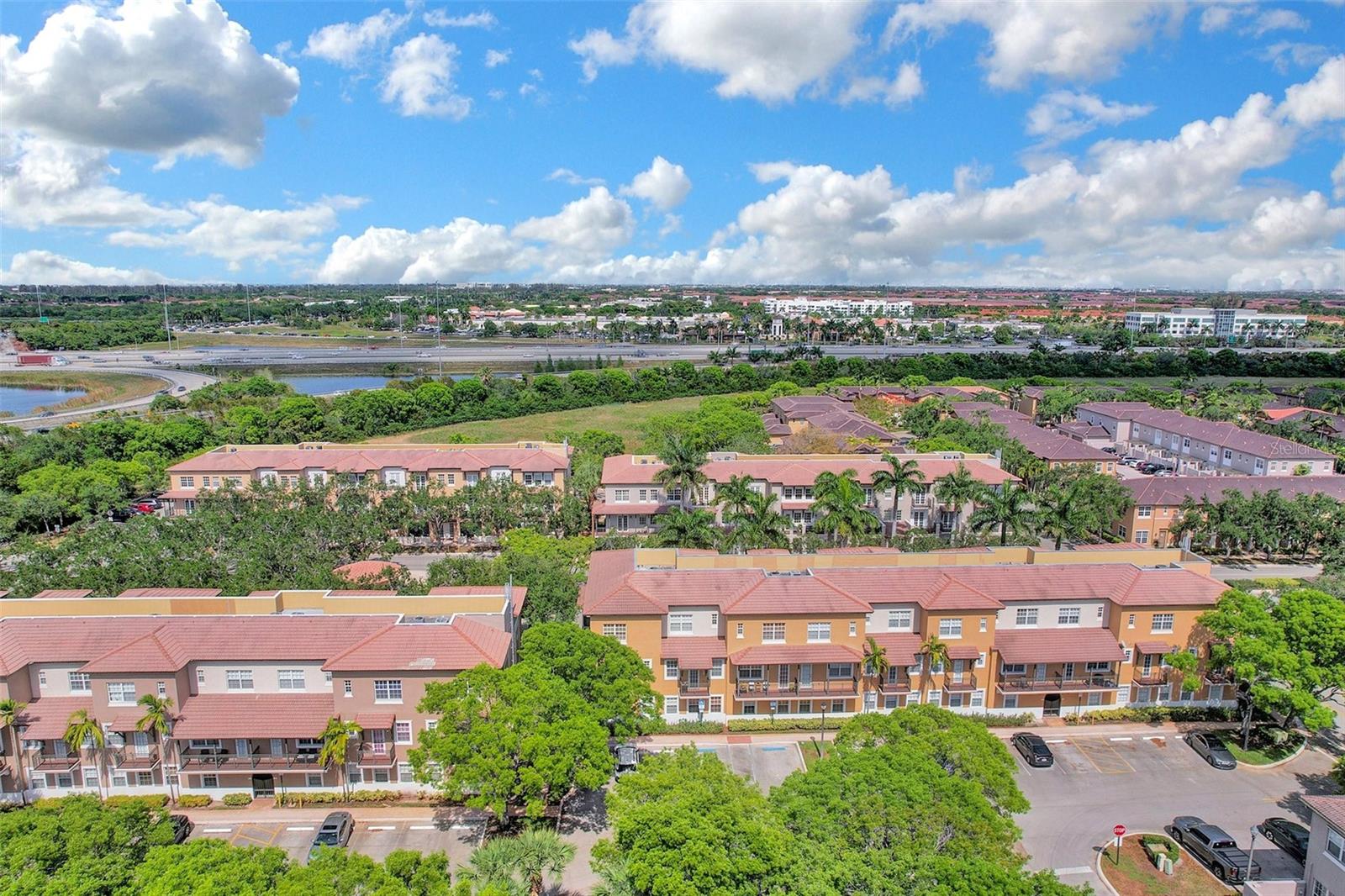 454 SW 147TH AVE #4601