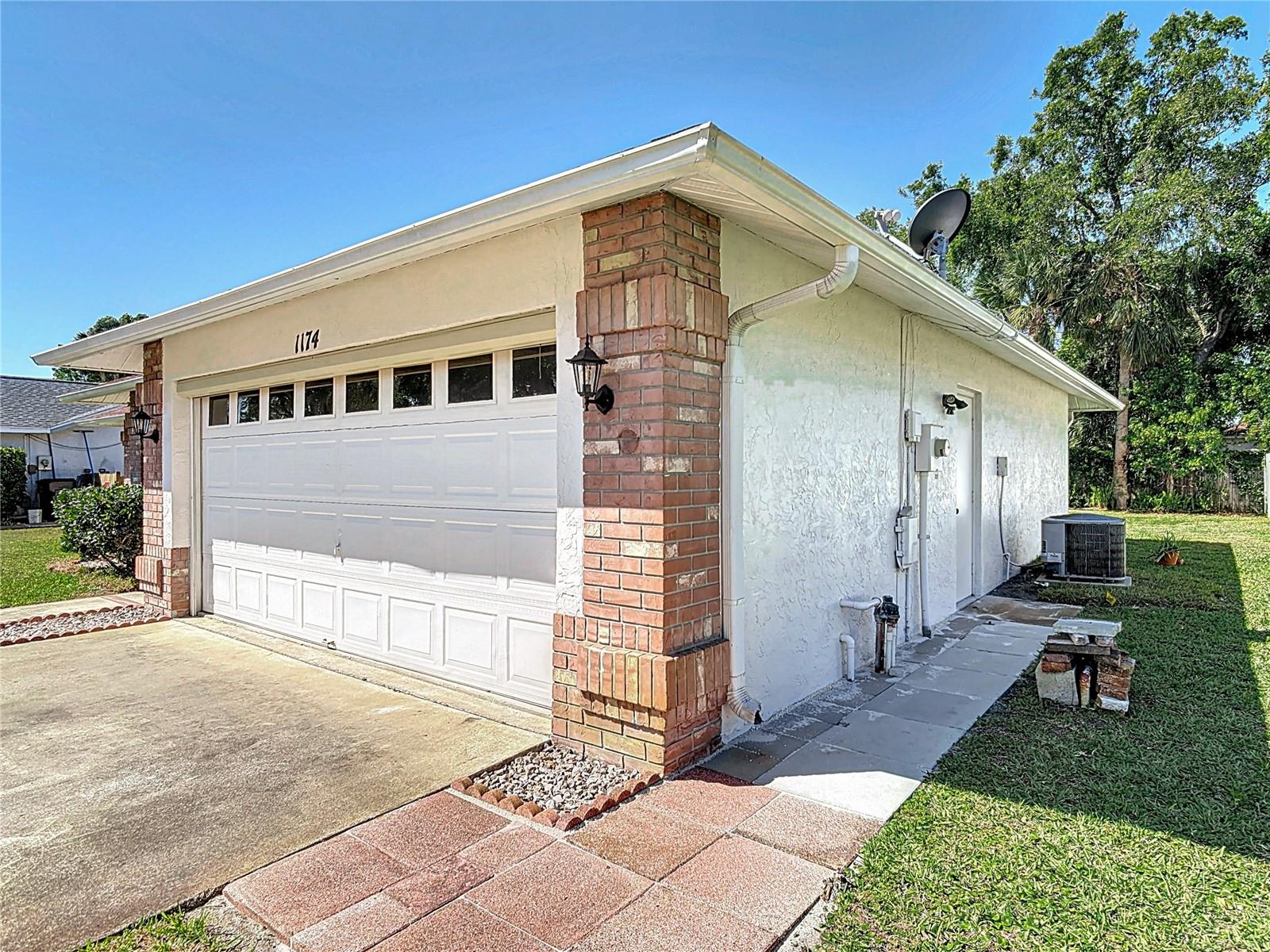 1174 MARGINA AVE