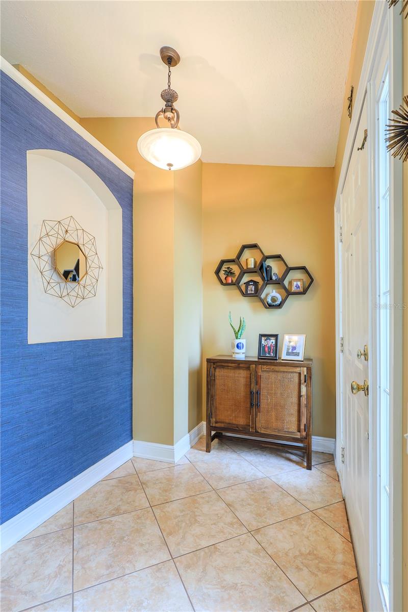 37 VALLEYWOOD DR