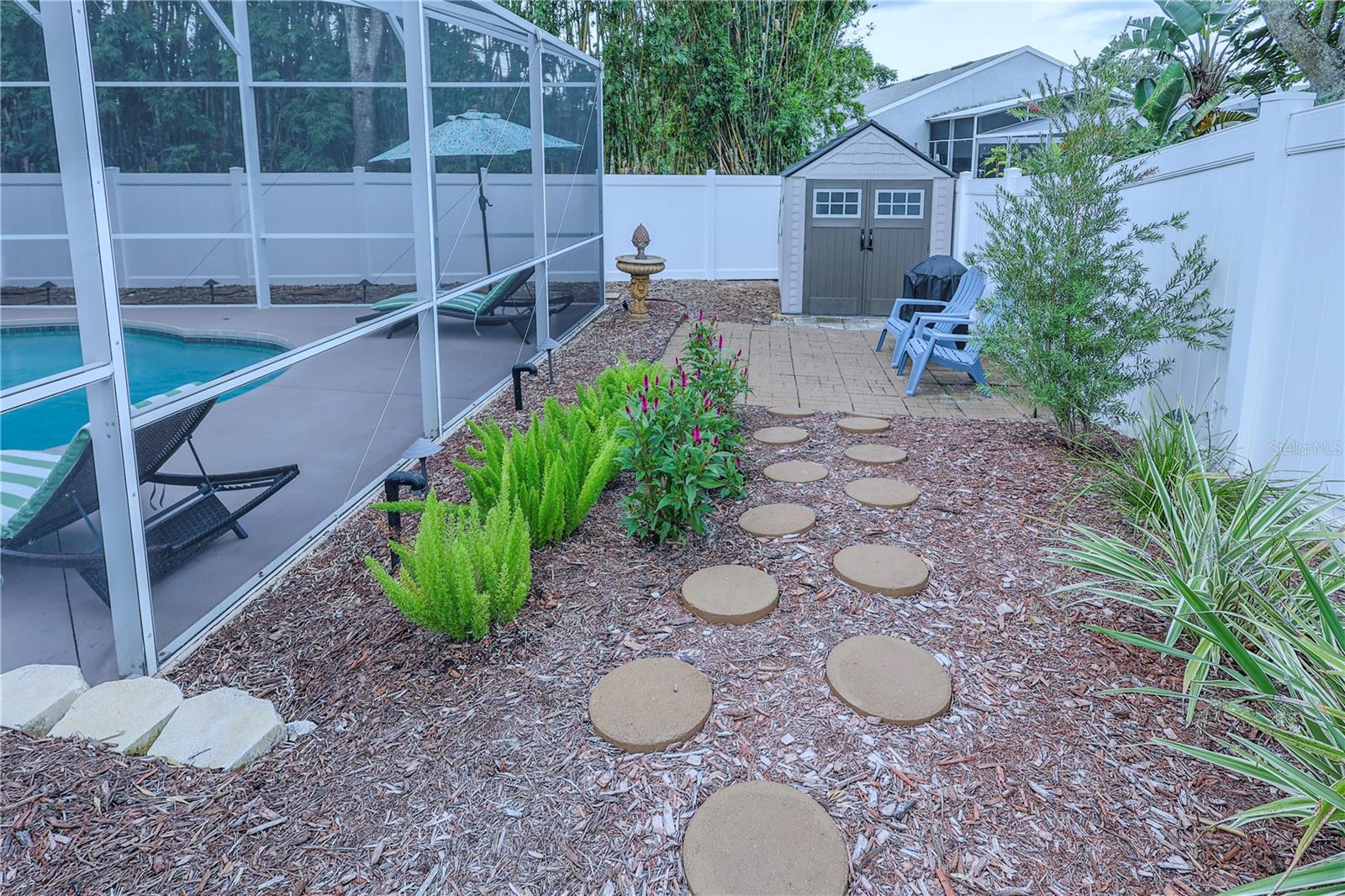 37 VALLEYWOOD DR