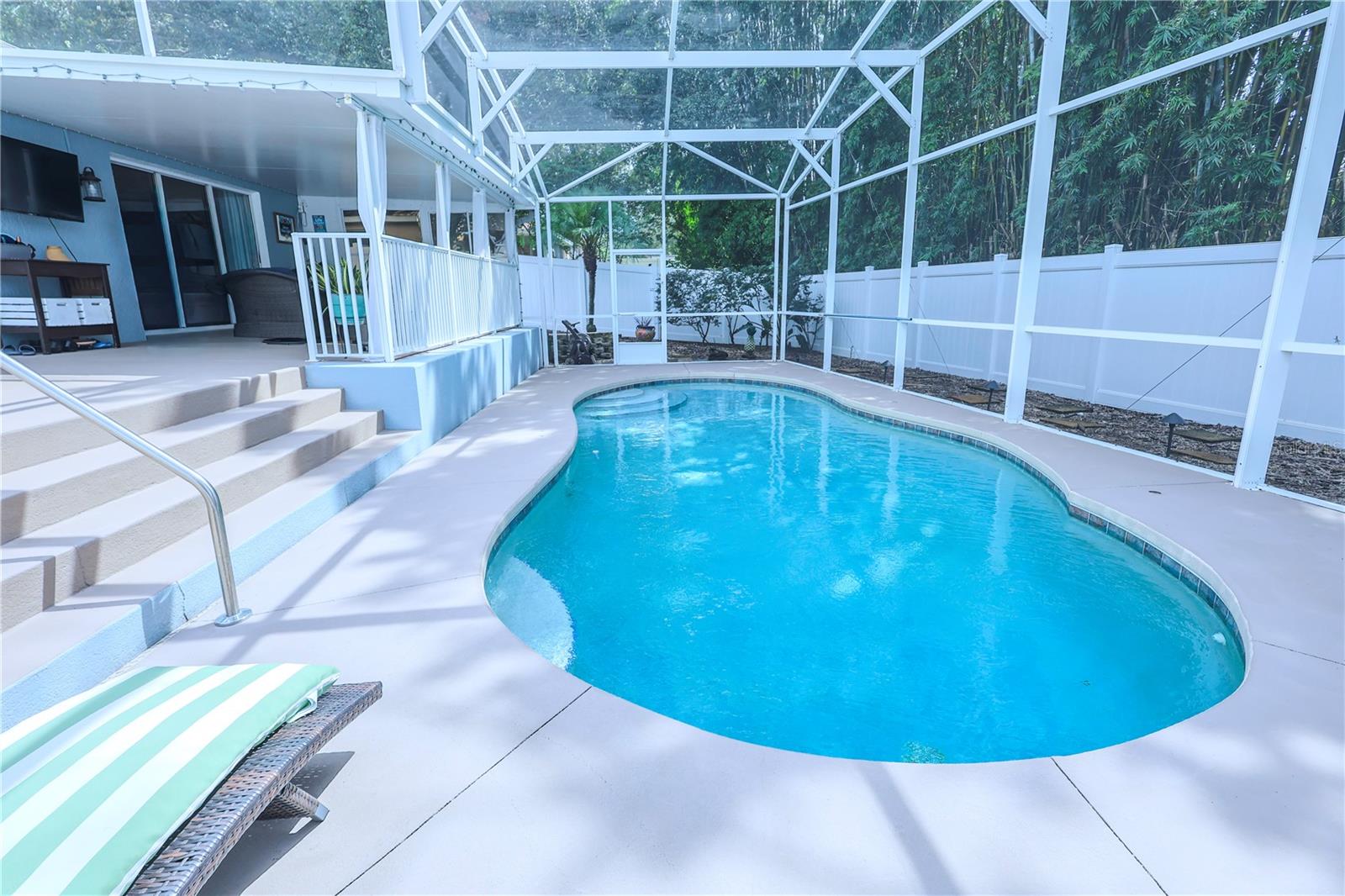 37 VALLEYWOOD DR