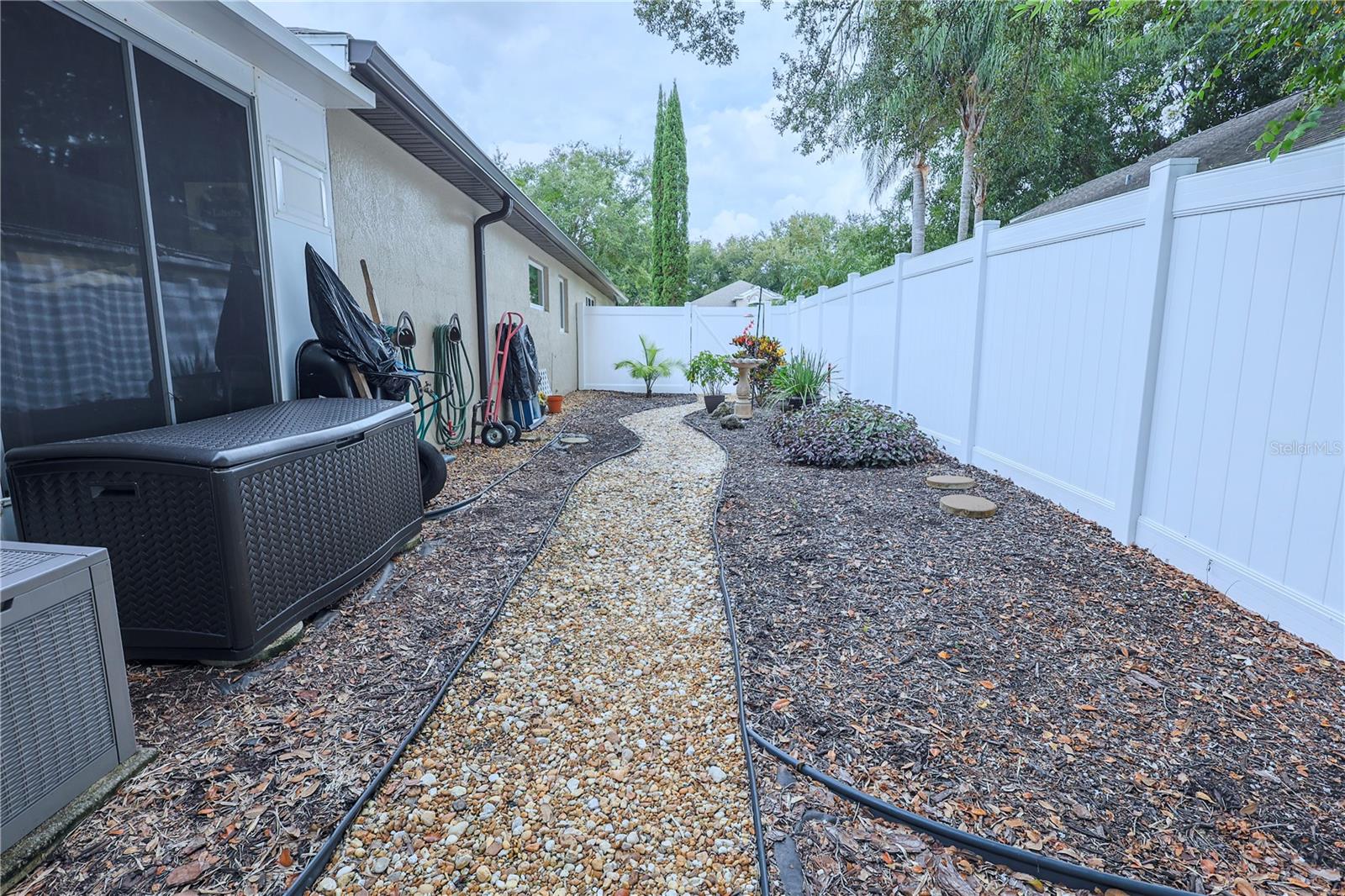 37 VALLEYWOOD DR