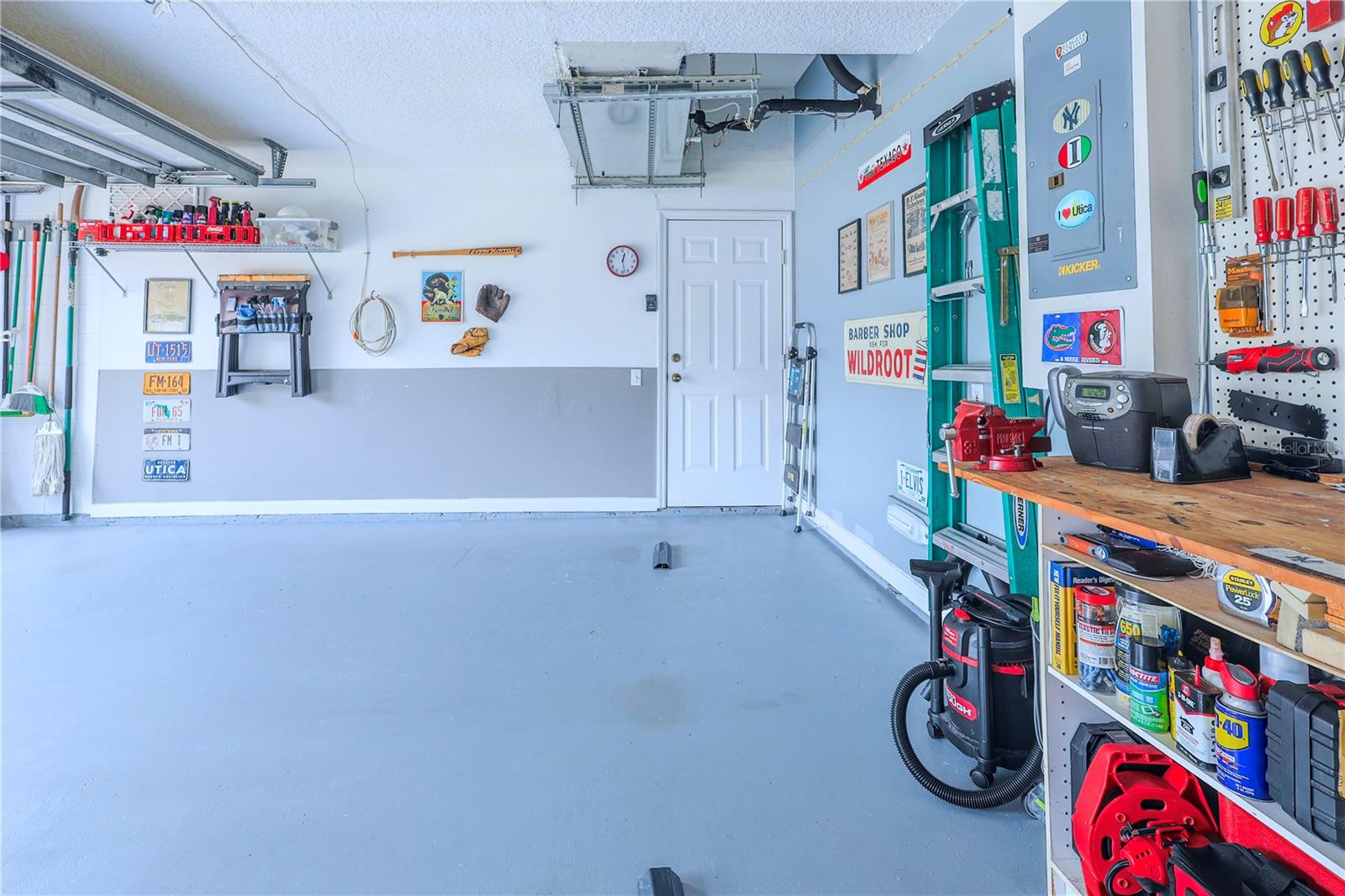 37 VALLEYWOOD DR