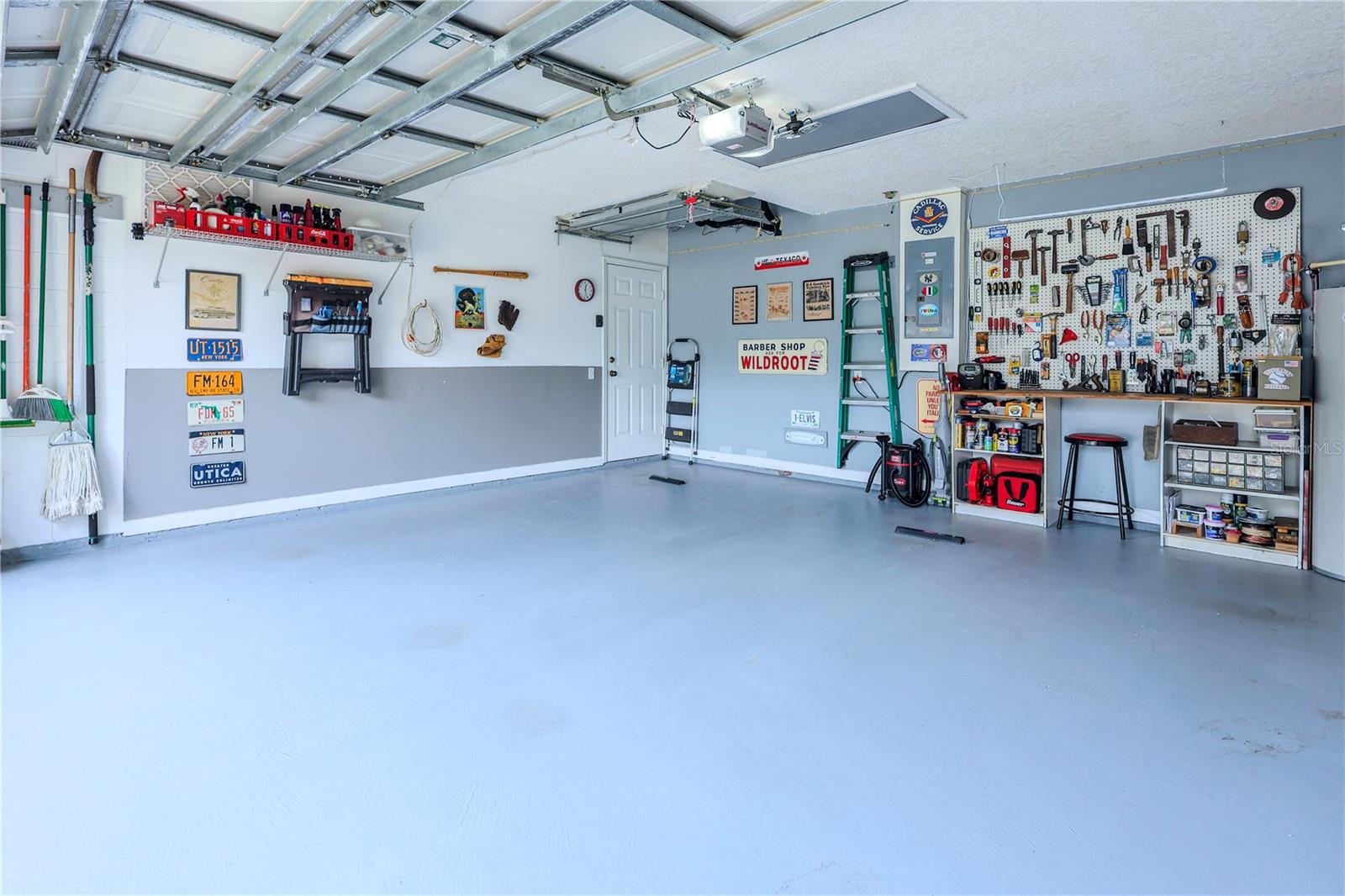 37 VALLEYWOOD DR