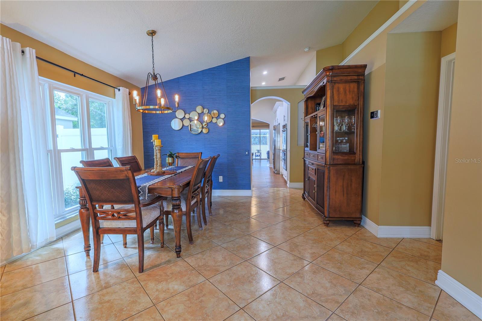 37 VALLEYWOOD DR