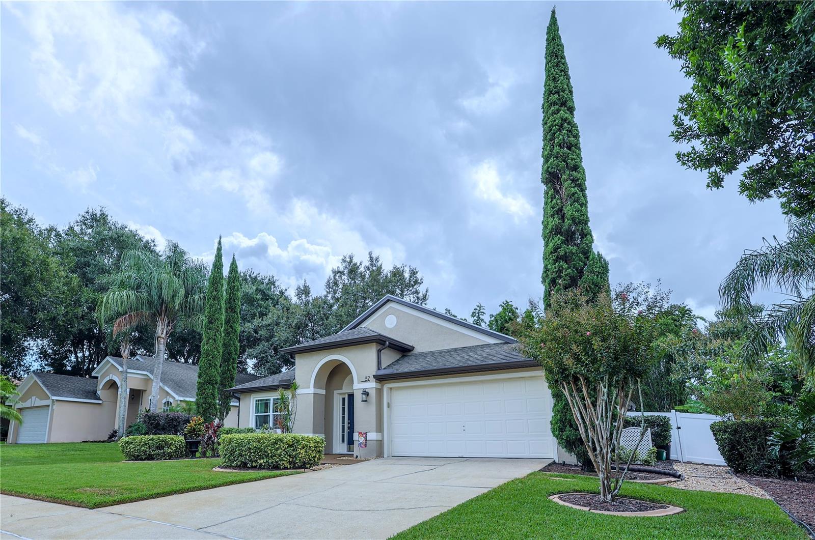 37 VALLEYWOOD DR