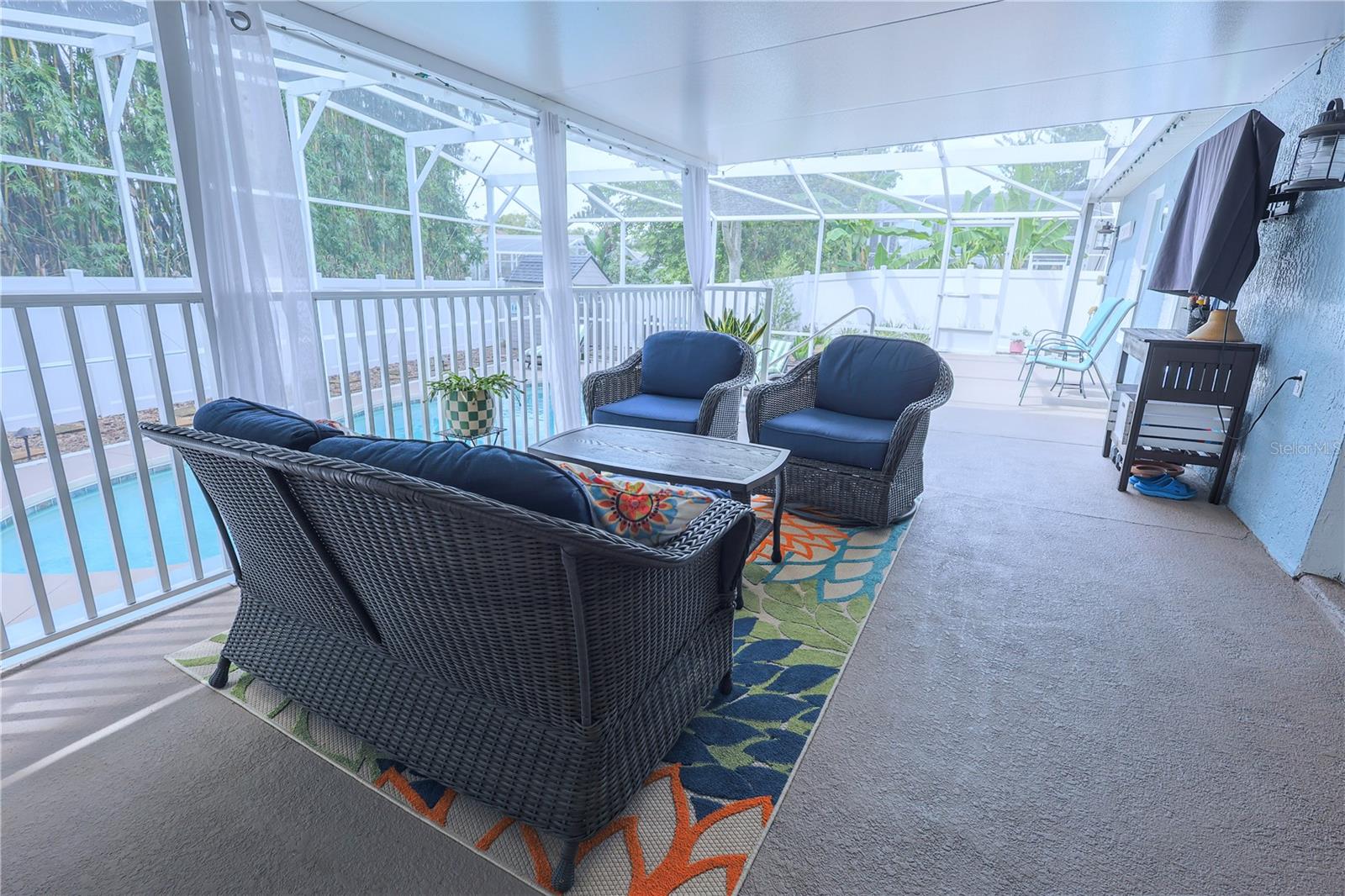 37 VALLEYWOOD DR