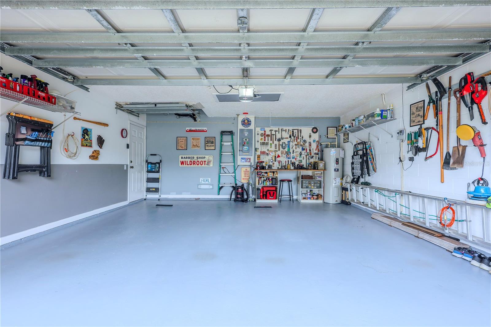 37 VALLEYWOOD DR