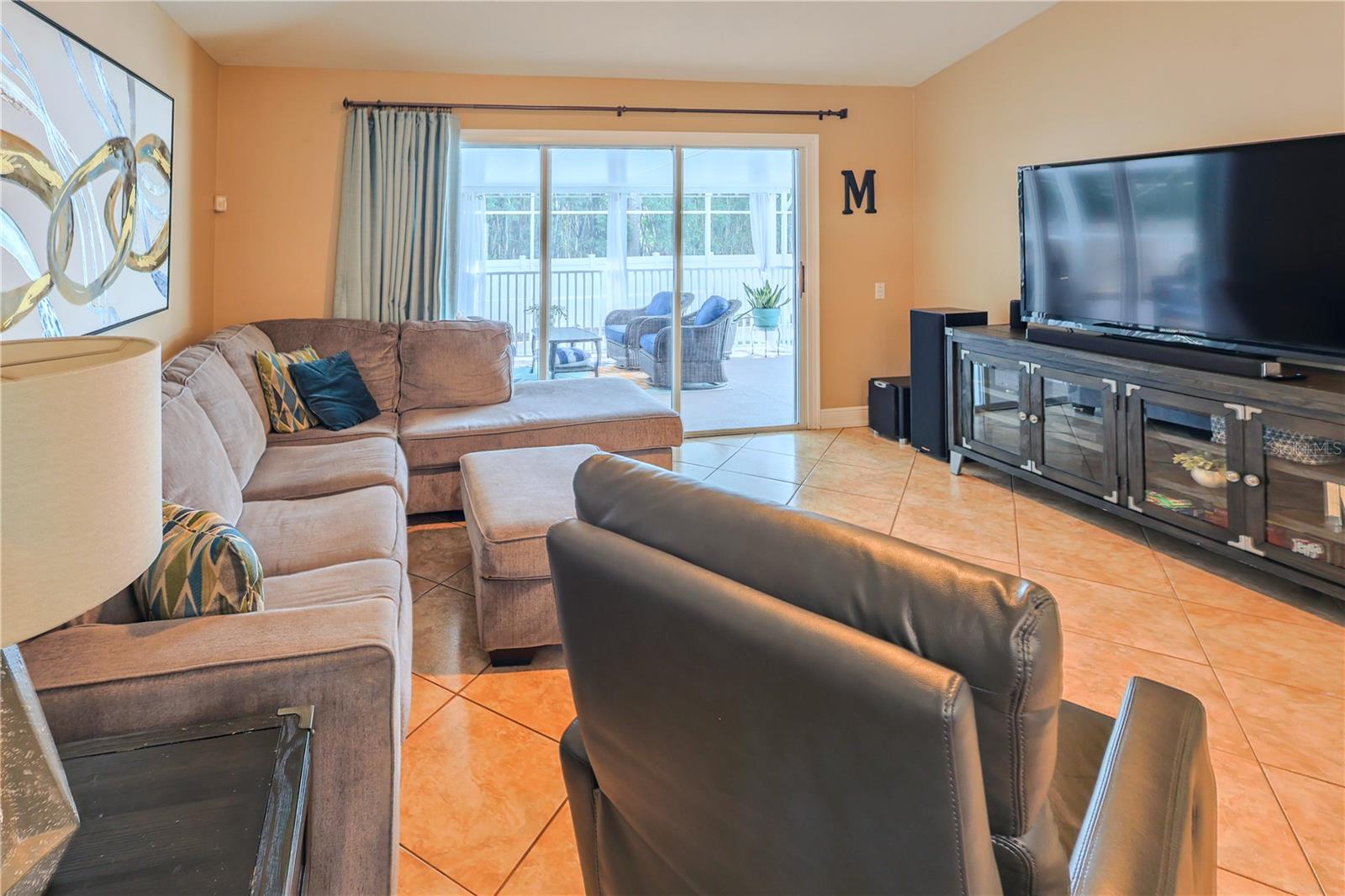 37 VALLEYWOOD DR