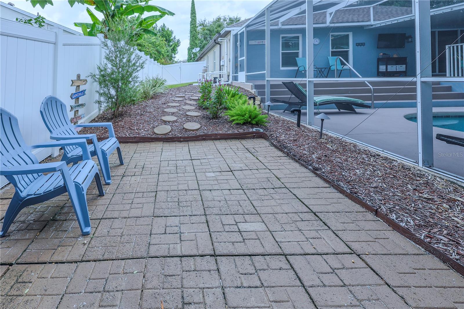 37 VALLEYWOOD DR
