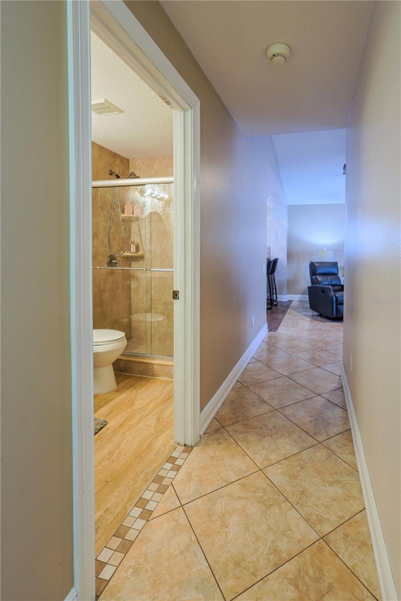 37 VALLEYWOOD DR